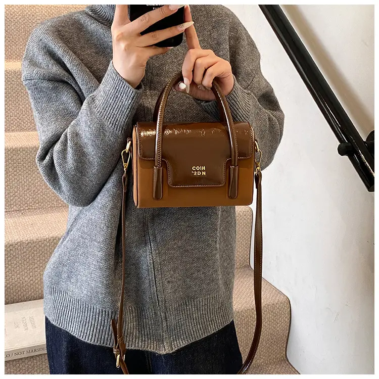 Women Retro Square Bag 2025 New Crossbody Commuter — feature 27