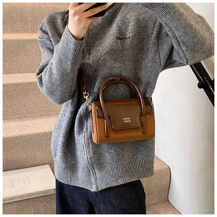 Women Retro Square Bag 2025 New Crossbody Commuter — feature 30