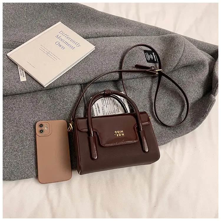 Women Retro Square Bag 2025 New Crossbody Commuter — feature 39