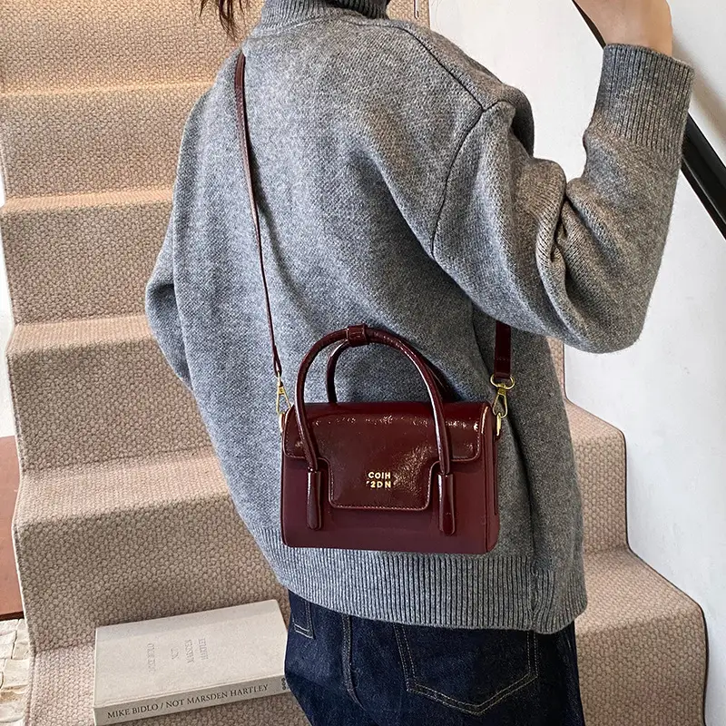 Women Retro Square Bag 2025 New Crossbody Commuter - Image 4