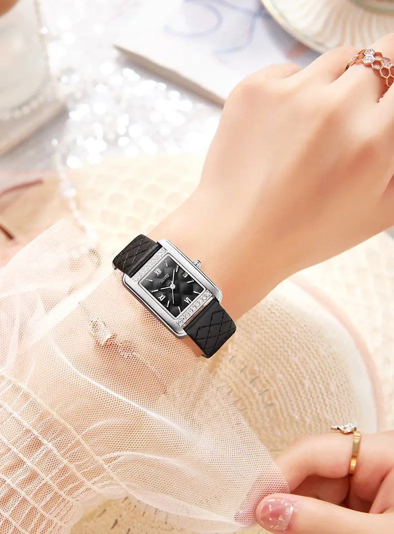 Women's Diamond Pattern Steel Band Watch with Calendar — feature 7