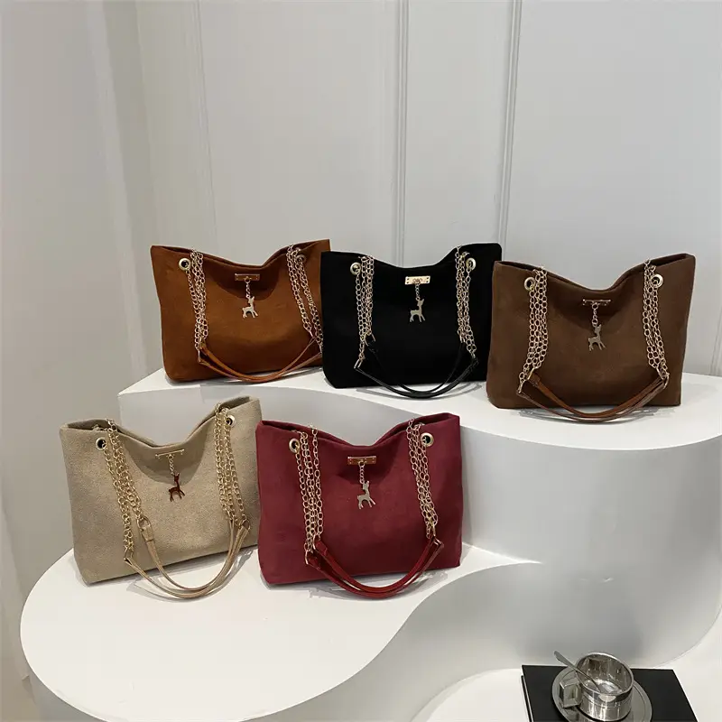 2024 Winter Chain Shoulder Bag Set of 4 - Image 6