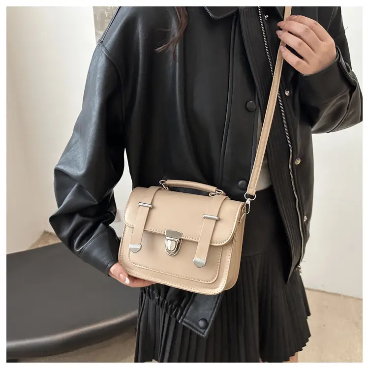 Women's Black Shoulder Crossbody Bag 2024 Winter Trendy — feature 13
