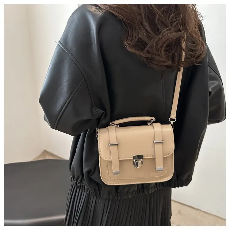 Women's Black Shoulder Crossbody Bag 2024 Winter Trendy — feature 14
