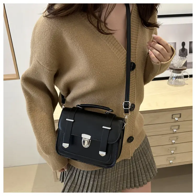 Women's Black Shoulder Crossbody Bag 2024 Winter Trendy — feature 19