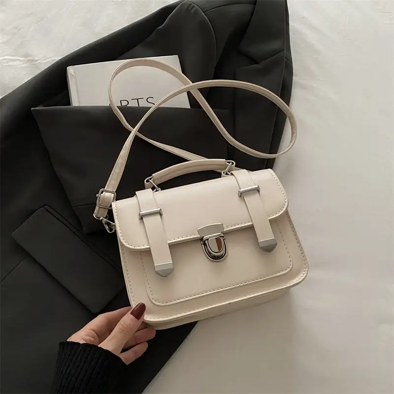 Women's Black Shoulder Crossbody Bag 2024 Winter Trendy - Image 2
