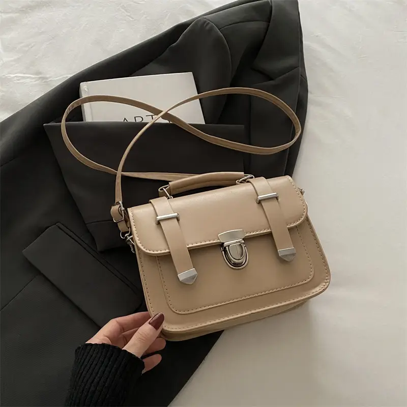 Women's Black Shoulder Crossbody Bag 2024 Winter Trendy - Image 3