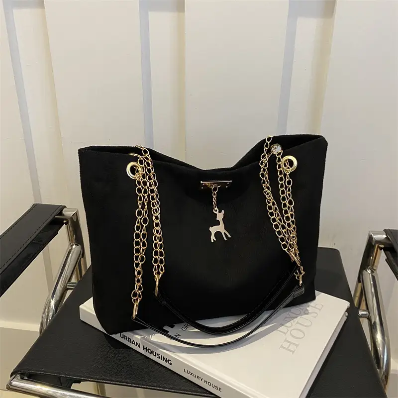 Vintage Chain Shoulder Bag Women's Black 2024 Winter - Image 7