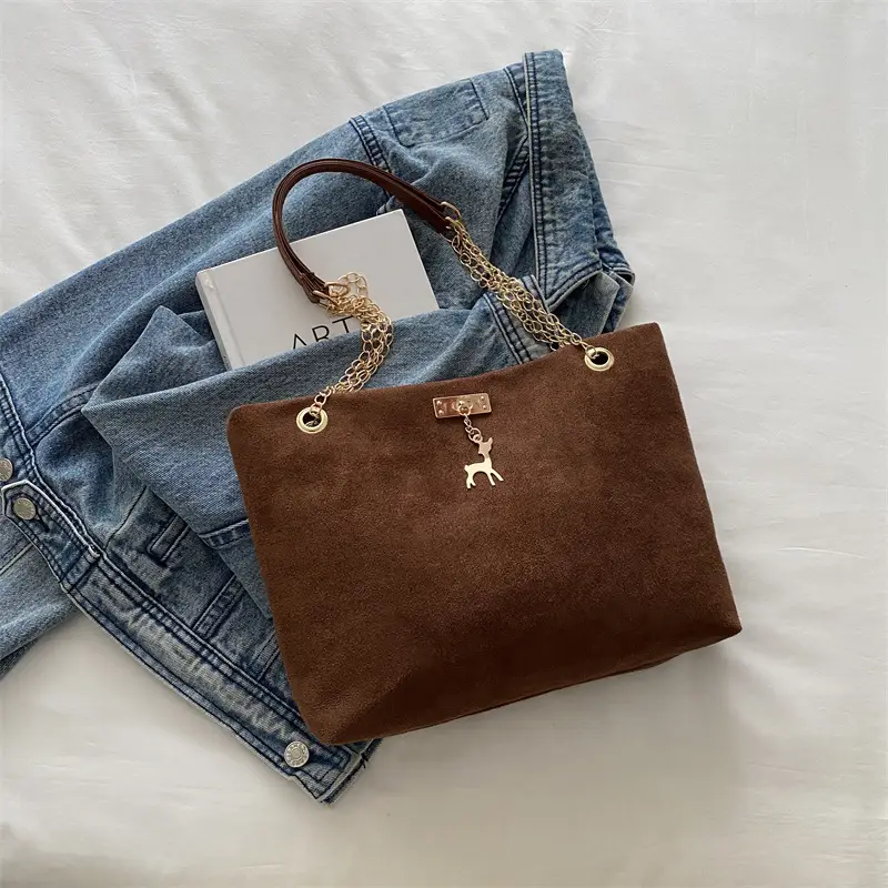 Vintage Chain Shoulder Bag Women's Black 2024 Winter - Image 3