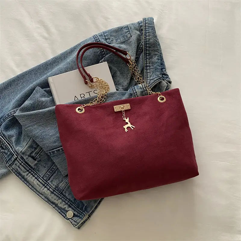 Vintage Chain Shoulder Bag Women's Black 2024 Winter - Image 5