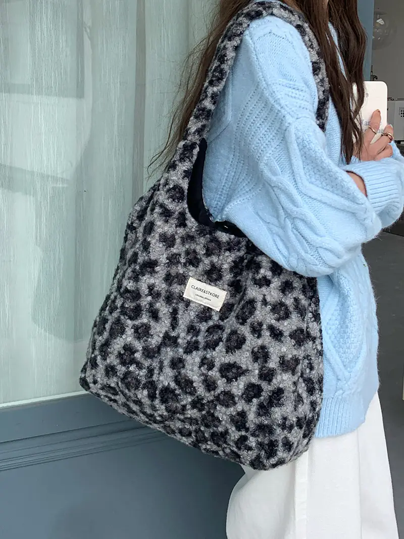 Leopard Print Shoulder Bag for Women Winter Commute - Image 6