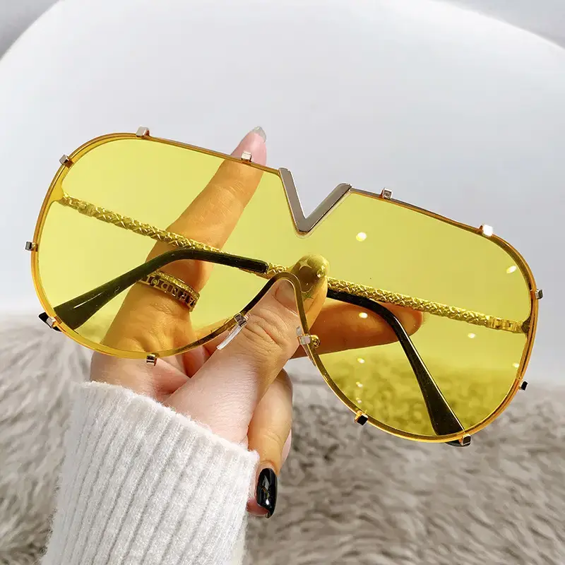 Women's Metal Frame Sunglasses with Colorful Lenses - Image 5