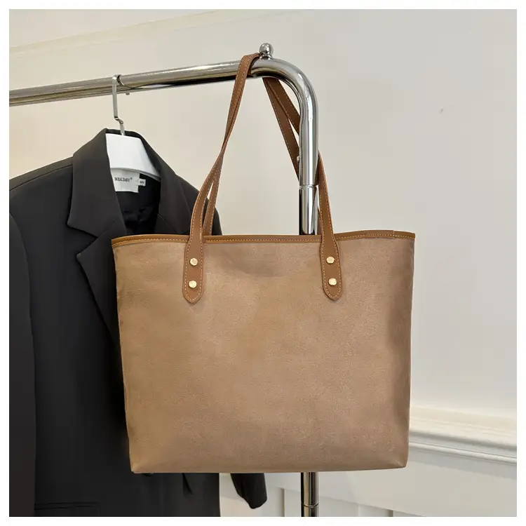 Large Capacity Tan Shoulder Bag for Women 2024 - Image 5