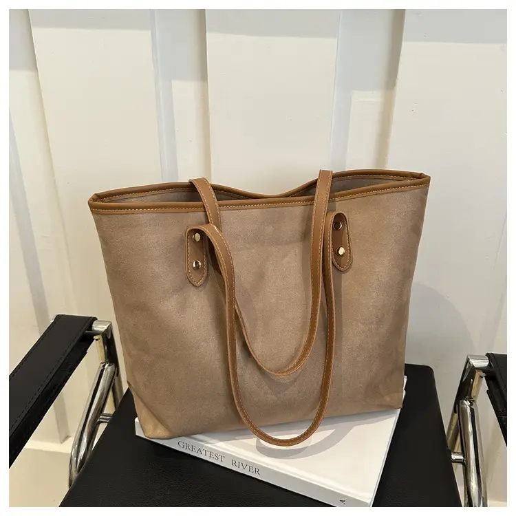 Large Capacity Tan Shoulder Bag for Women 2024 - Image 3