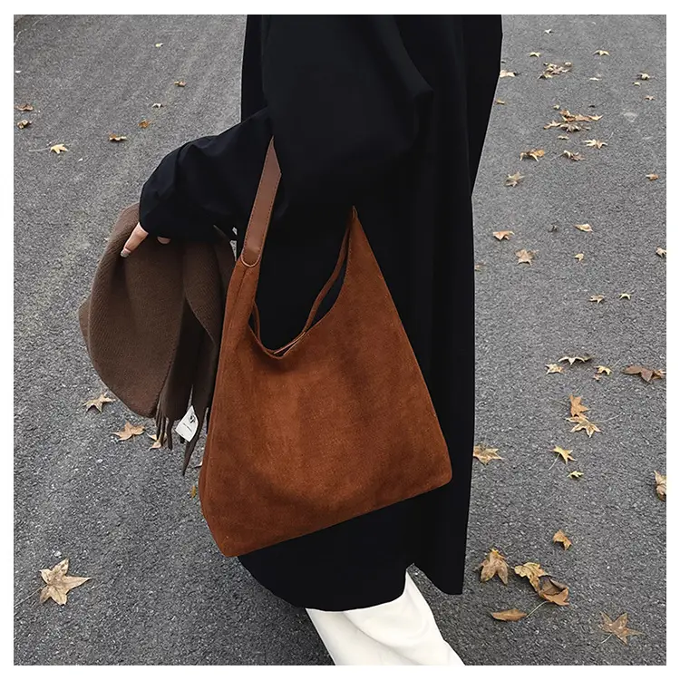 Women's Niche Suede Shoulder Bag Large Capacity Tan — feature 9