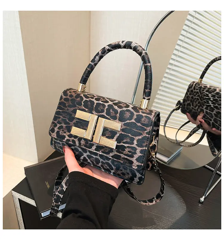European Leopard Print Shoulder Crossbody Bag 2024 Winter — feature 21