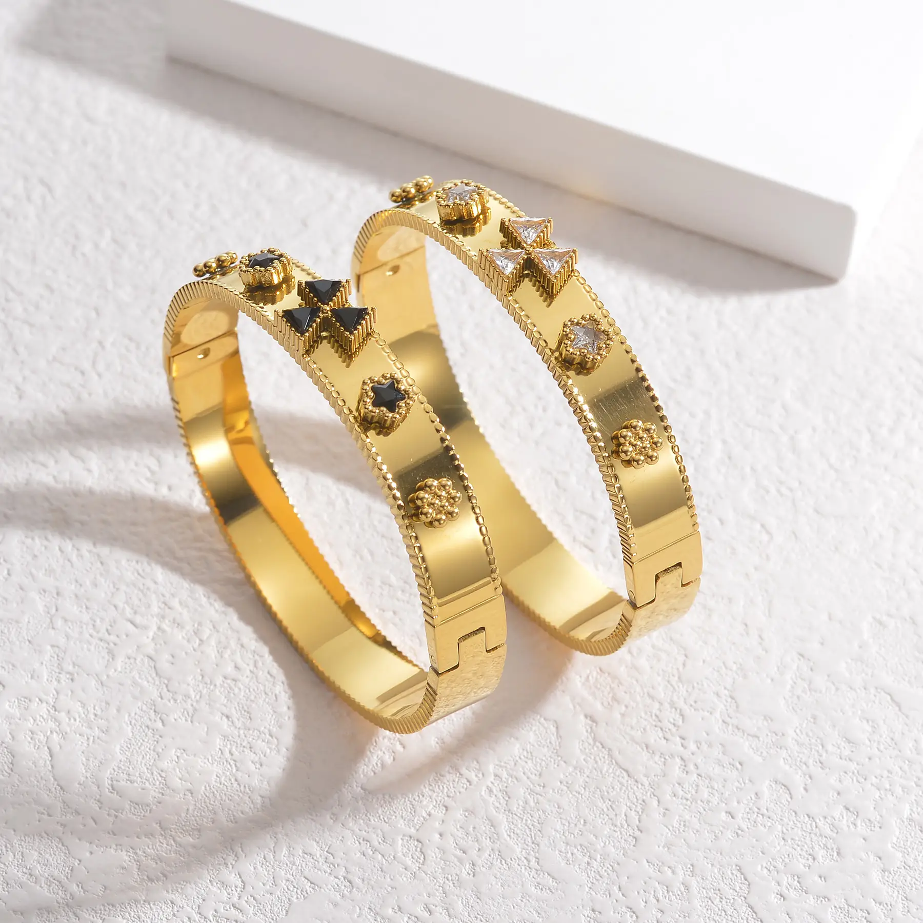 18K Gold Cross Bracelet with Zircon Stones - Image 4