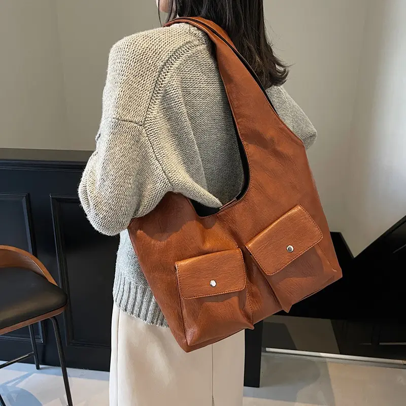 Brown Leather Crossbody Bag for Women Winter 2024 - Image 4