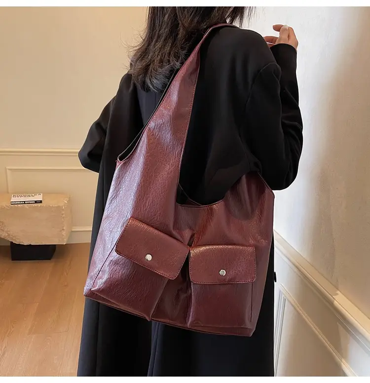 Brown Leather Crossbody Bag for Women Winter 2024 — feature 16