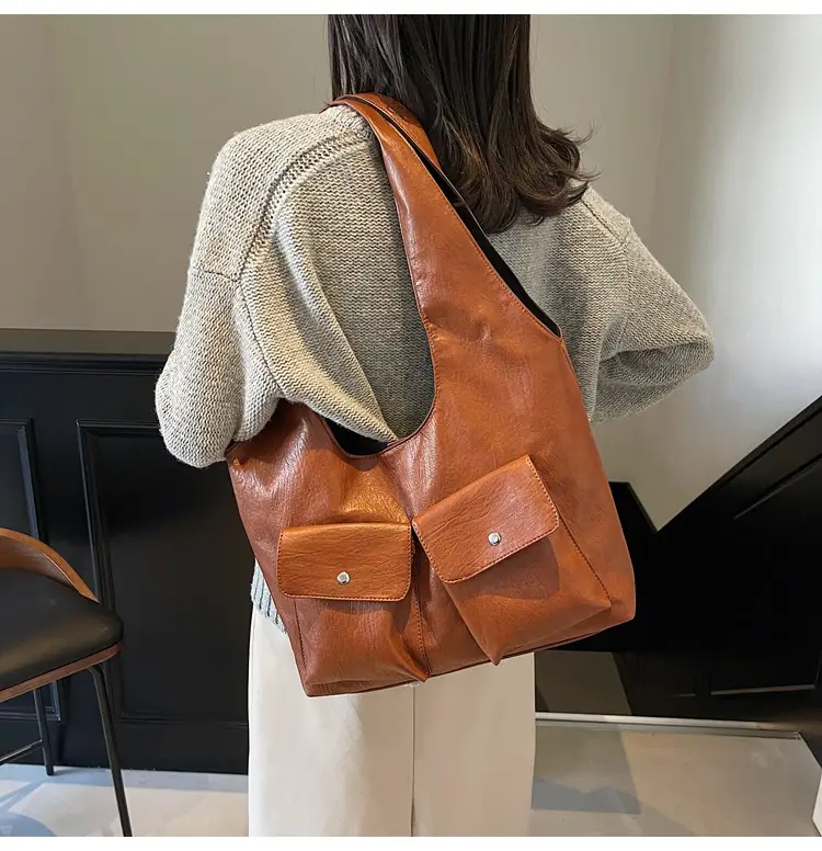 Brown Leather Crossbody Bag for Women Winter 2024 — feature 29