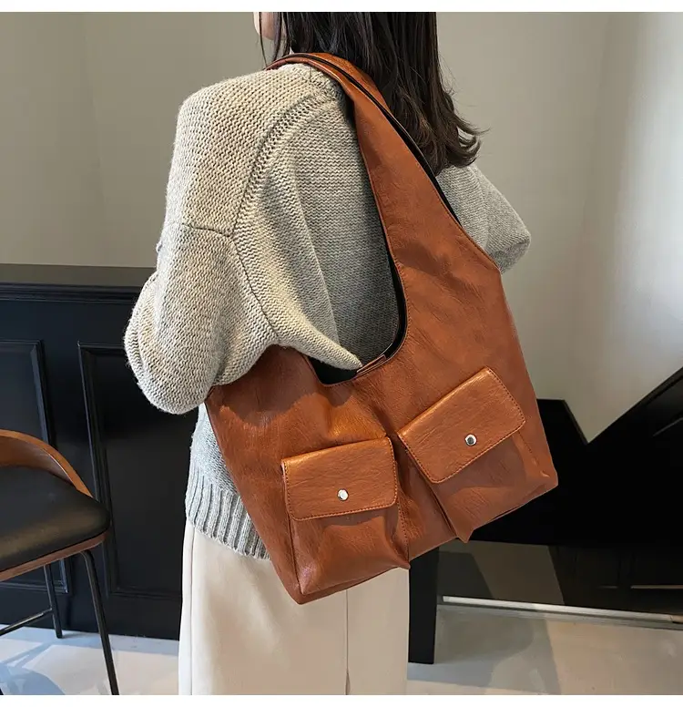 Brown Leather Crossbody Bag for Women Winter 2024 — feature 30