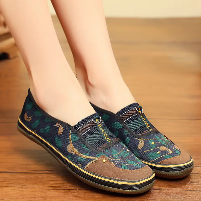 Women's Beijing Cloth Shoes Flat Bottom Casual Spring New - Image 9