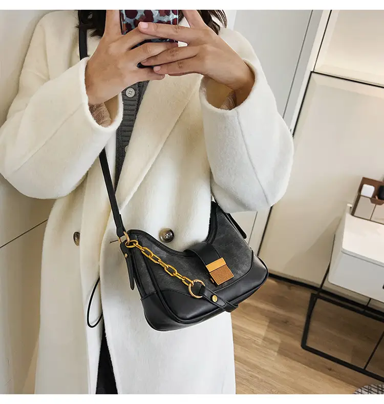 Black French Niche Crossbody Bag with Gold Chain — feature 37