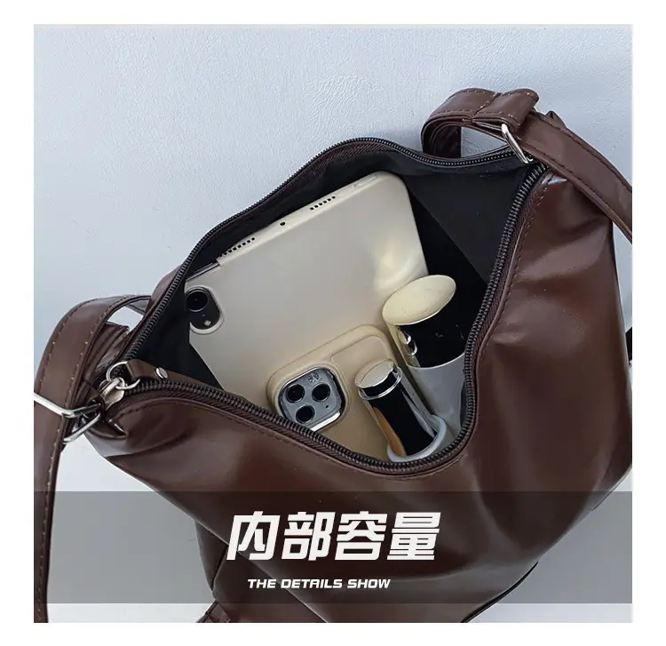 Women's Black Korean Style Shoulder Bag with Cloud Charm — feature 5