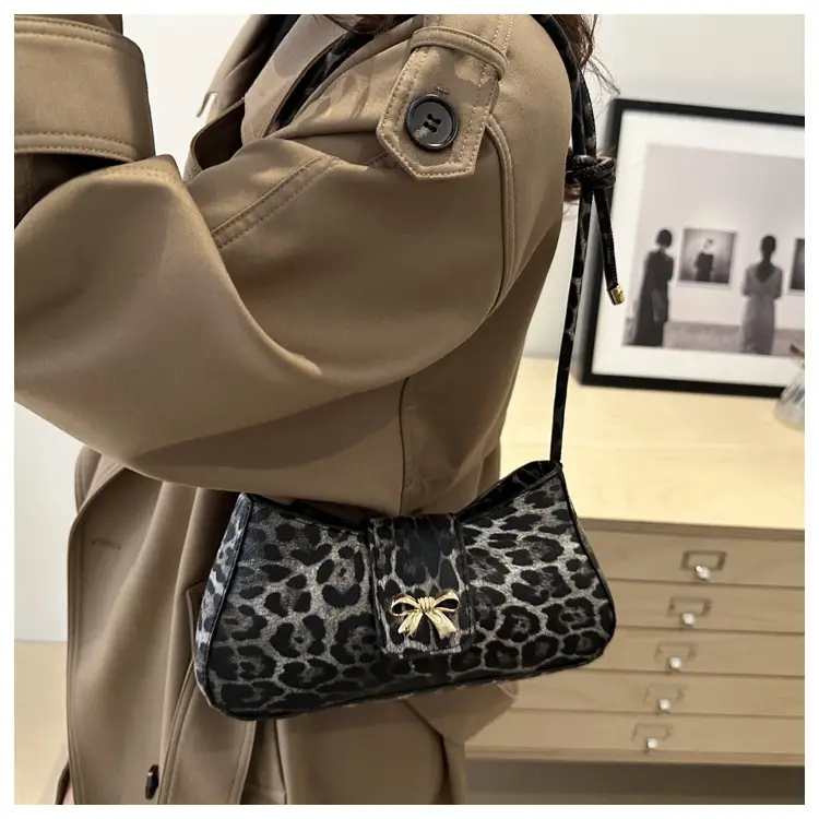 Leopard Print Women's Shoulder Bag 2024 Autumn Winter — feature 15