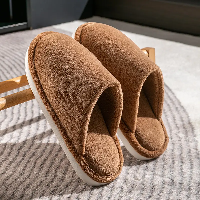 Men's Cotton Slippers Men's Large Autumn and Winter Home Indoor Couple Non-Slip Warm Thick-Soled Home Plush Slippers Winter - Image 3
