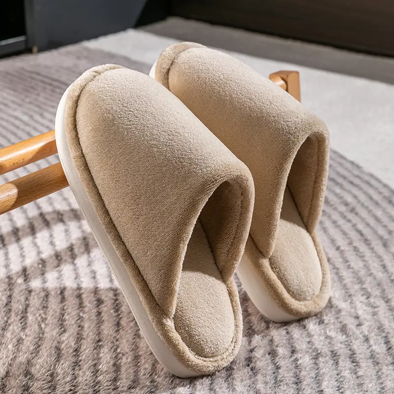 Men's Cotton Slippers Men's Large Autumn and Winter Home Indoor Couple Non-Slip Warm Thick-Soled Home Plush Slippers Winter - Image 4