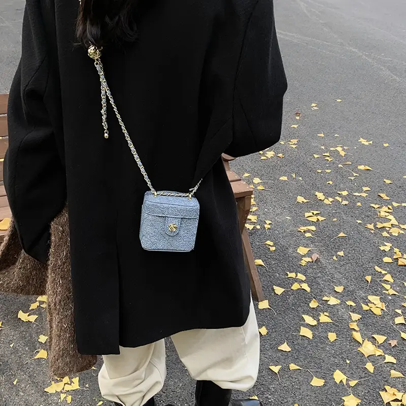 Silver Embroidery Chain Mini Bag Women 2024 - Image 10
