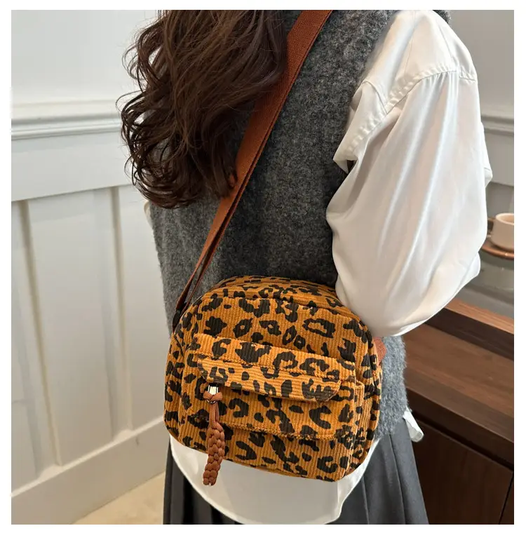 Leopard Print Shoulder Bag 2024 Winter New — feature 16