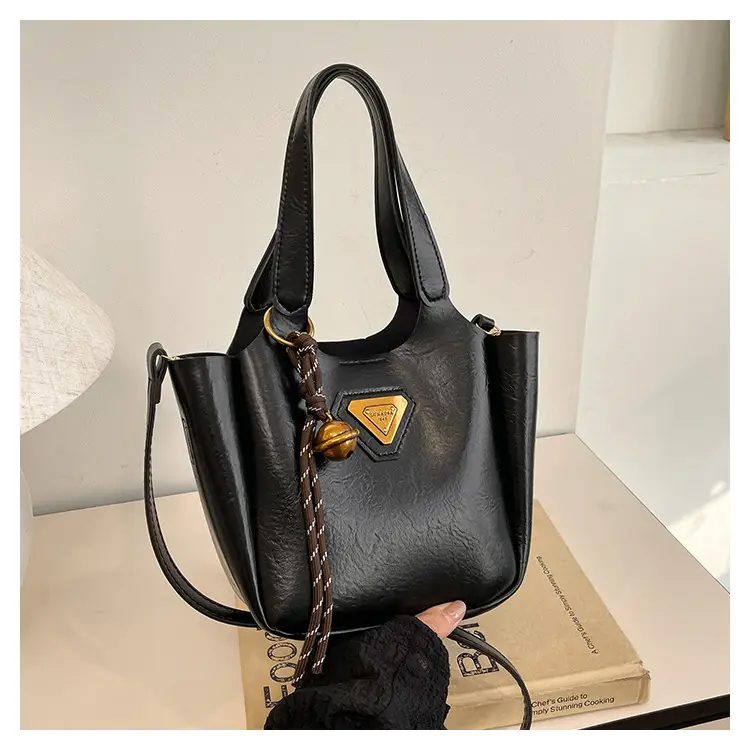 Women Vintage Black Shoulder Crossbody Tote Bag 2024 — feature 19