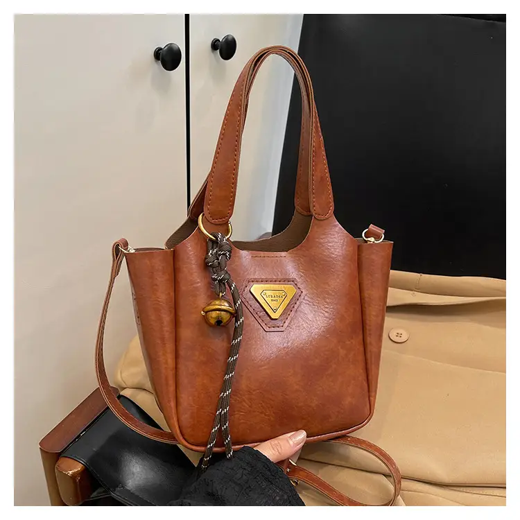Women Vintage Black Shoulder Crossbody Tote Bag 2024 — feature 23
