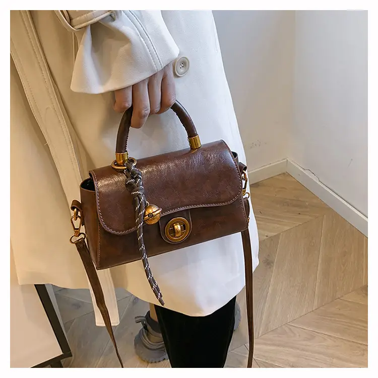 Brown Leather Shoulder Crossbody Bag for Women 2024 — feature 10