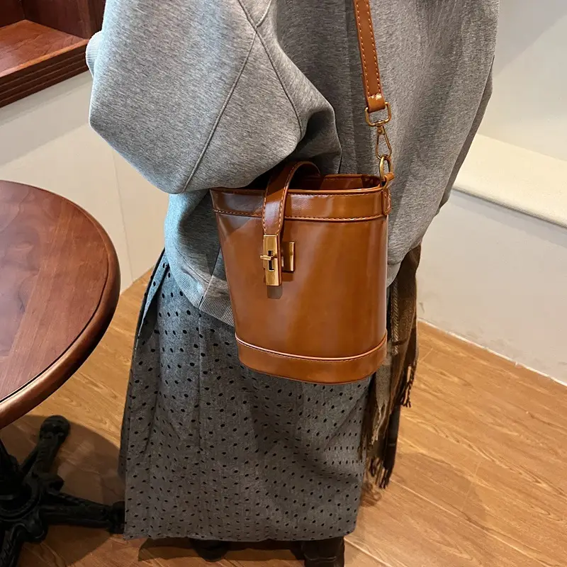 Black Leather Shoulder Bag with Gold Hardware - Image 3