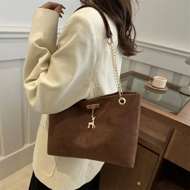 Vintage Chain Shoulder Bag Women 2024 Winter New Style - Image 8