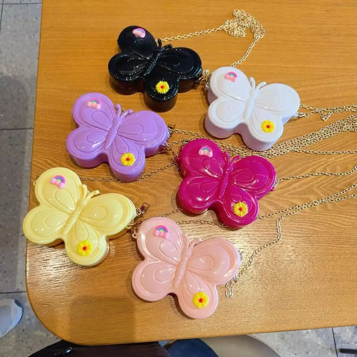 2025 Butterfly Chain Crossbody Bag for Girls — feature 1