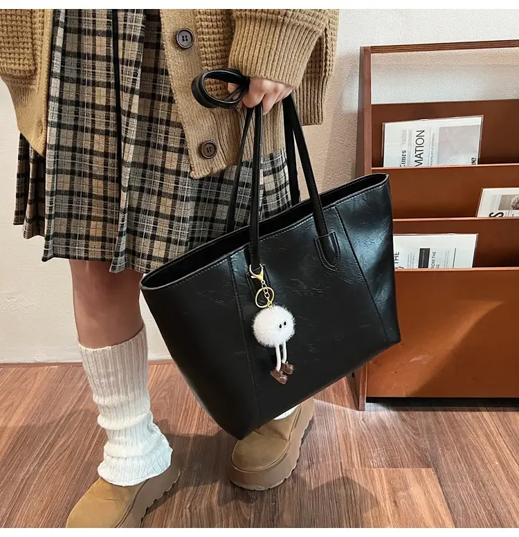 Women's Winter Tote Bag Brown Large Capacity Retro Shoulder Bag — feature 28