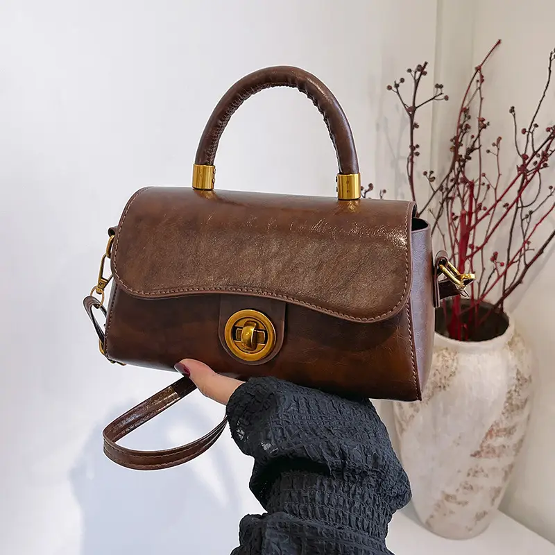 Red Women's Shoulder Crossbody Bag 2024 - Image 3