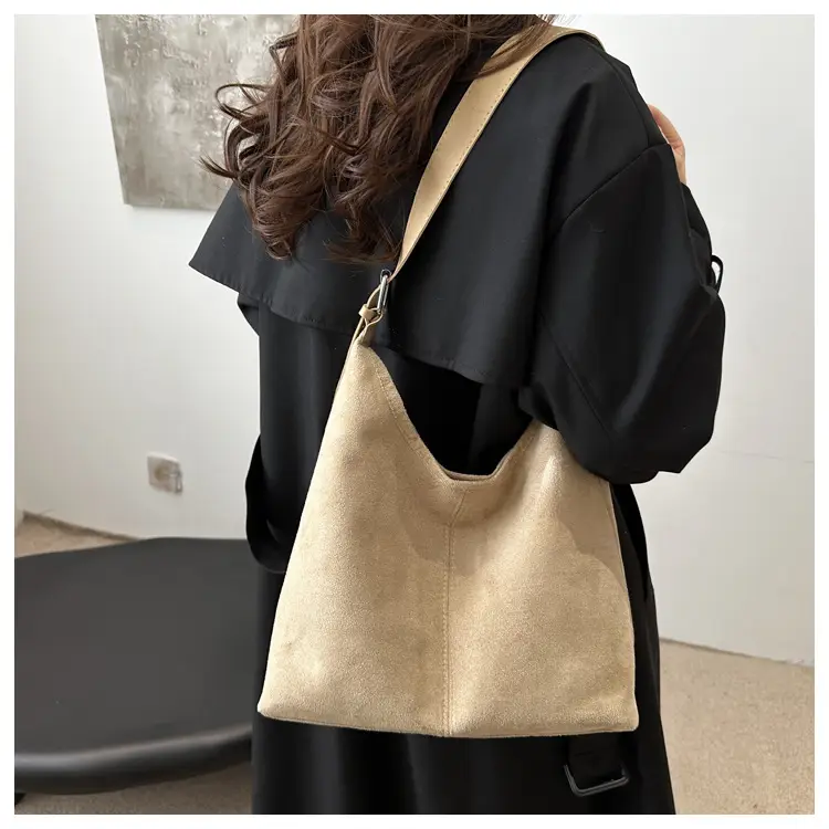 Women's Deerskin Fleece Shoulder Bag Brown Large Capacity — feature 15