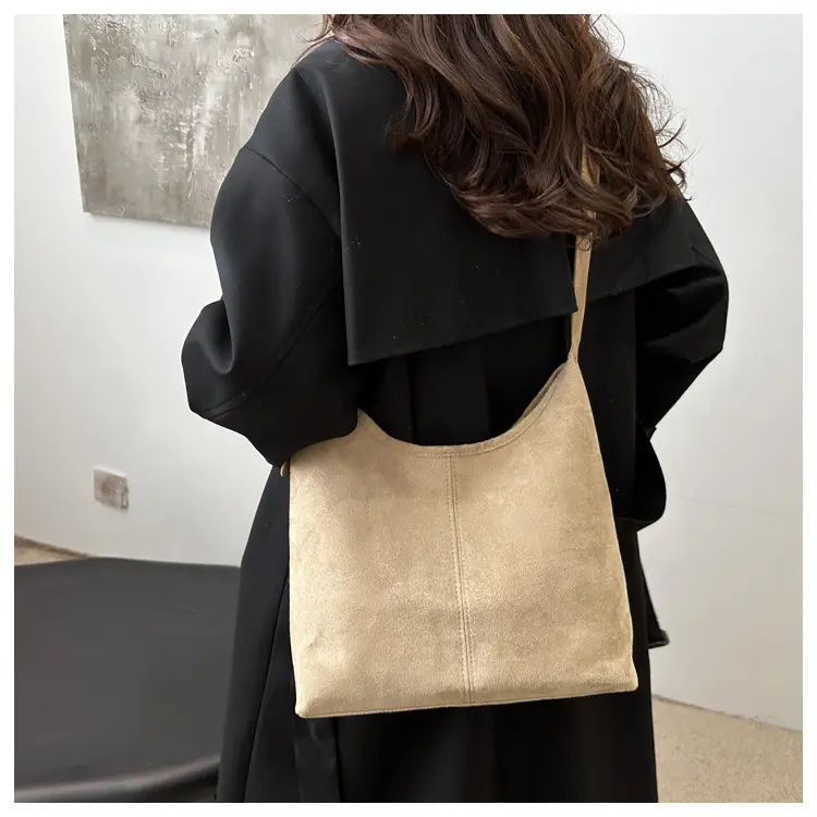 Women's Deerskin Fleece Shoulder Bag Brown Large Capacity — feature 17