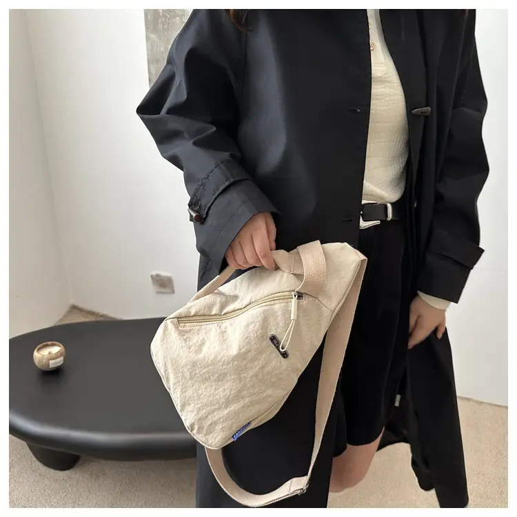 Women's Black Shoulder Crossbody Bag 2024 — feature 9