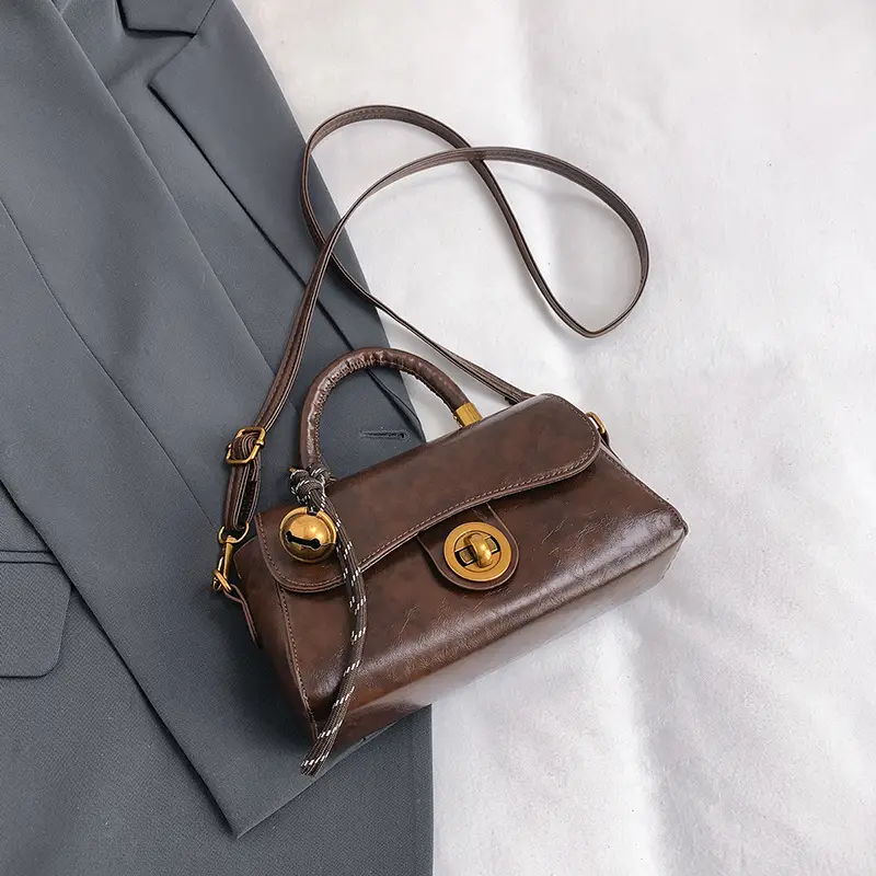 Black Leather Crossbody Bag for Women 2024 Winter - Image 8