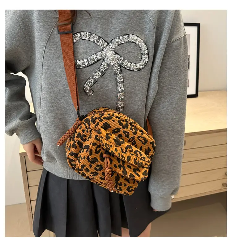 Leopard Print Crossbody Bag for Women 2026 — feature 37