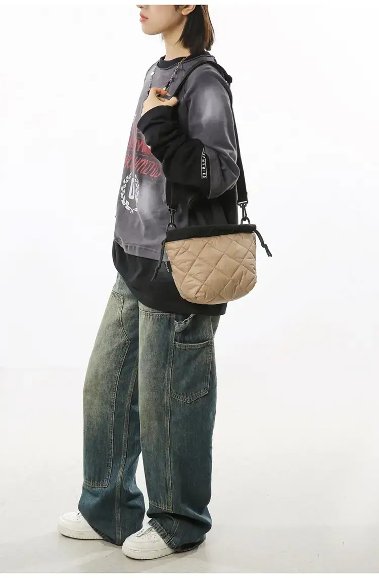 Diamond Patterned Women's Crossbody Bag Brown Black — feature 26