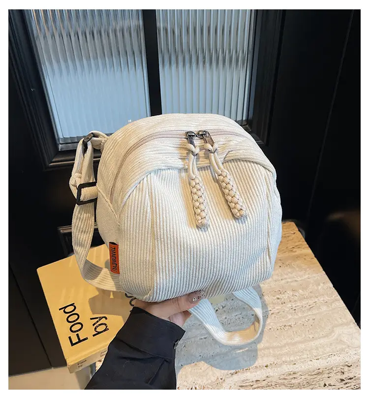Women's 2024 Winter Casual Shell Bag Solid Color — feature 1