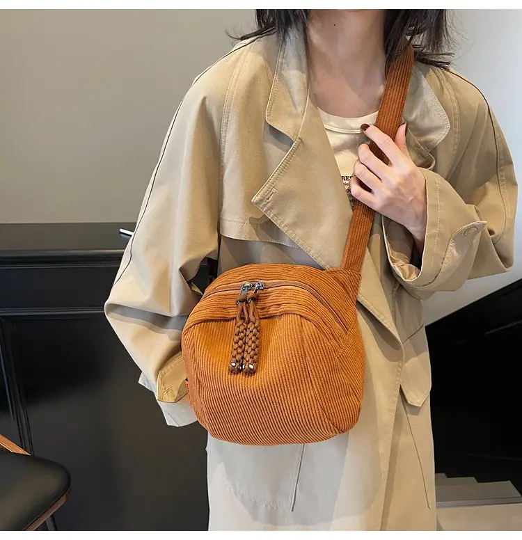 Women's 2024 Winter Casual Shell Bag Solid Color — feature 25