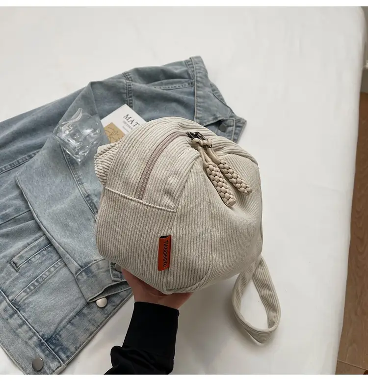Women's 2024 Winter Casual Shell Bag Solid Color — feature 31